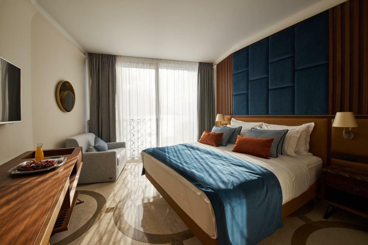 Corso Levante Luxury Suites Dobrota Котор Экстерьер фото