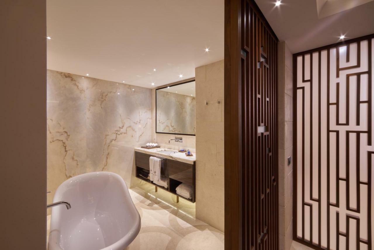 Corso Levante Luxury Suites Dobrota Котор Экстерьер фото