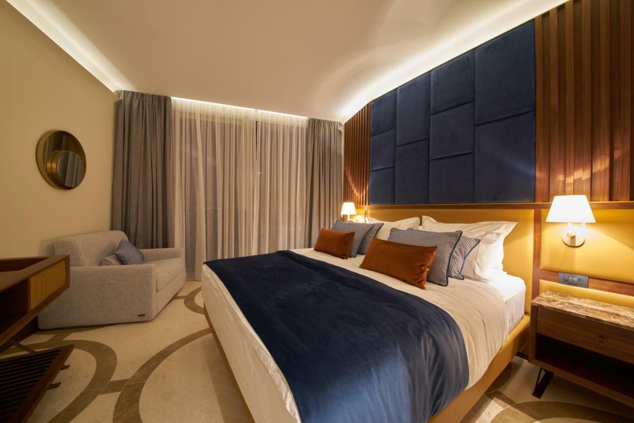 Corso Levante Luxury Suites Dobrota Котор Экстерьер фото